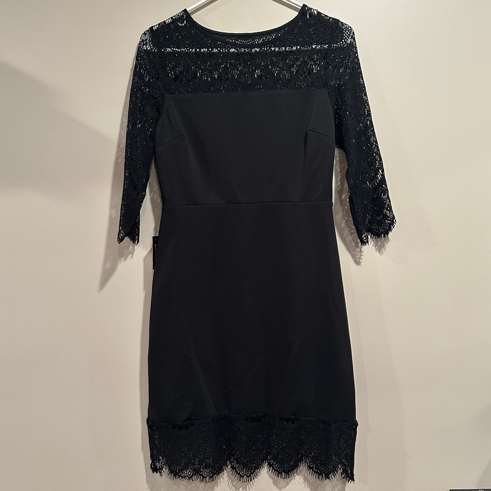 NWT Express Black Lace 3/4 sleeve fitted dress size 8